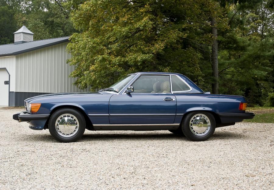  Mercedes-Benz 560 SL Roadster 1986 года  (фото 3 из 9)